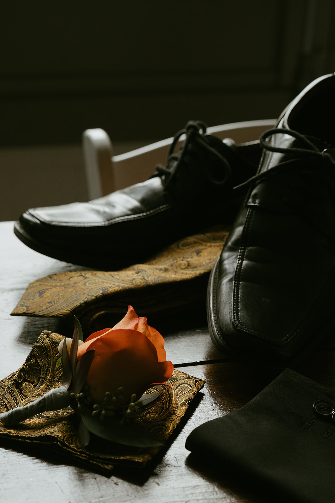 grooms shoes sit ready for him to begin his stunning micro wedding