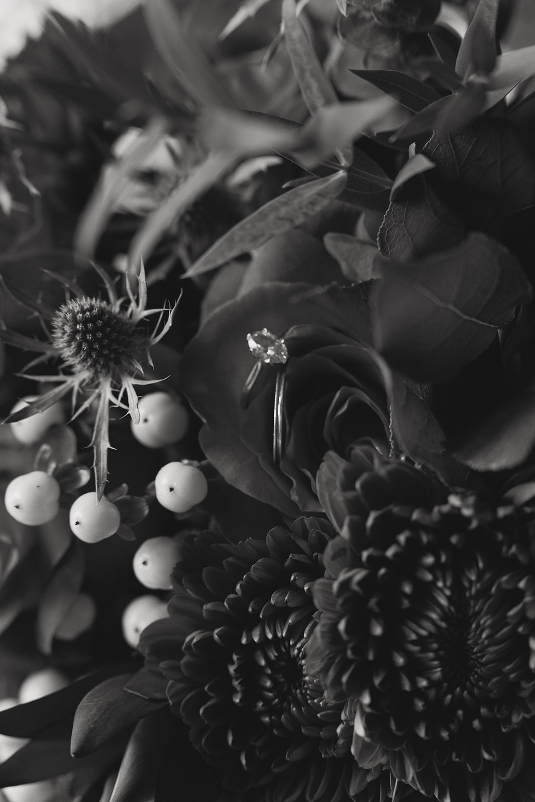 beautiful Winter elopement wedding details from a Michigan elopement day